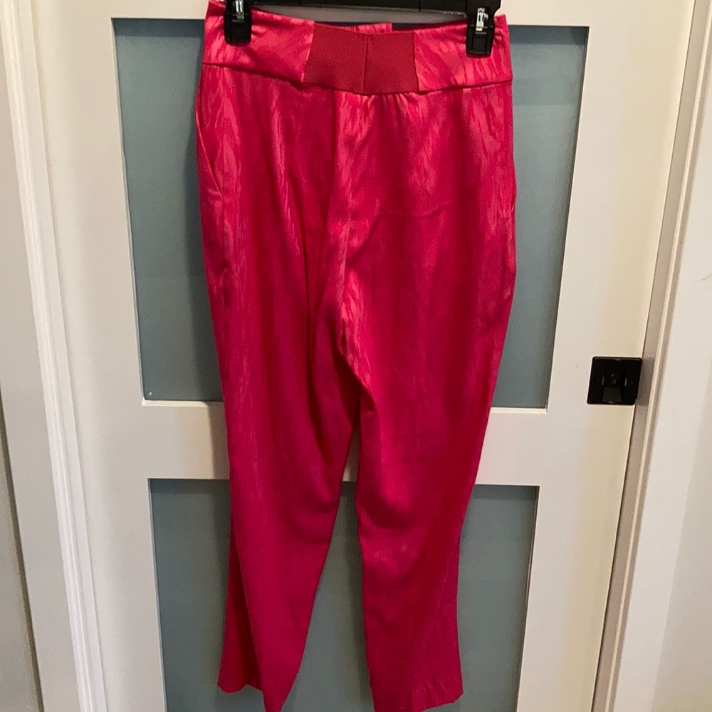Pink slacks - Picture 3 of 3